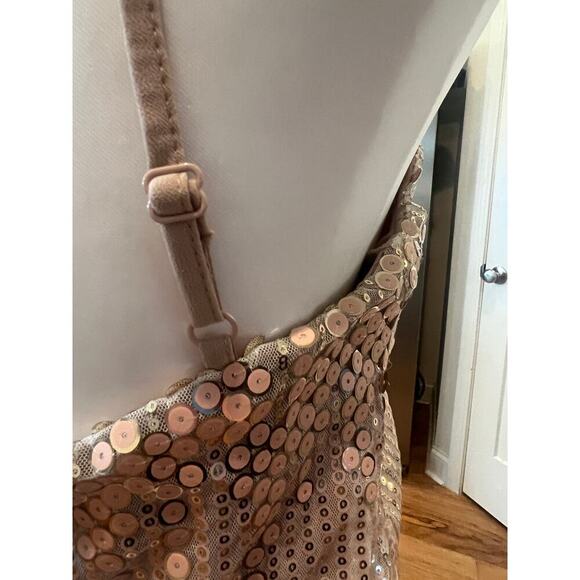 LITTLE MISTRESS NWT ROSE GOLD HAND SEWN SEQUINED GOWN WOMENS SIZE 6 - Picture 12 of 14